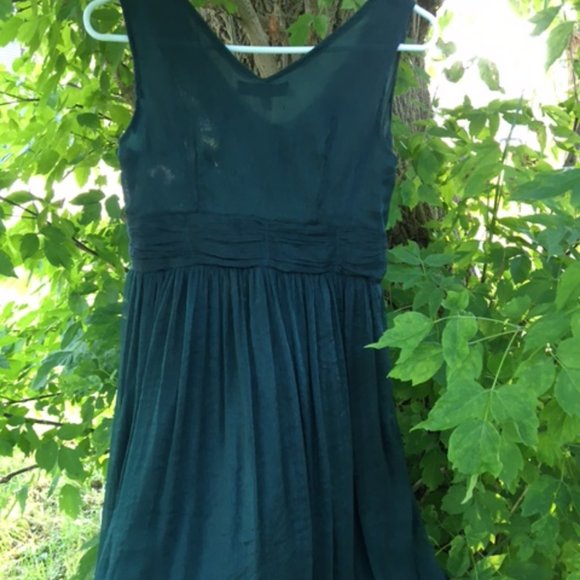 Feminine, NWT, Shimmering, Dark green. Party dress M - Picture 4 of 11